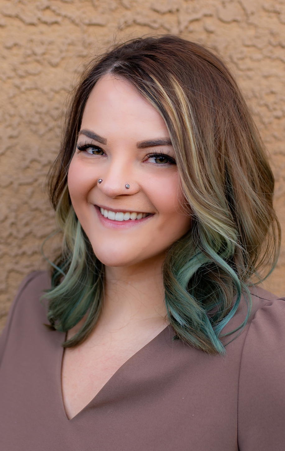 Em  Powers Team Contact Image